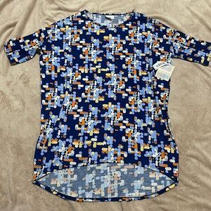 NWT- LuLaRoe- XS. Irma